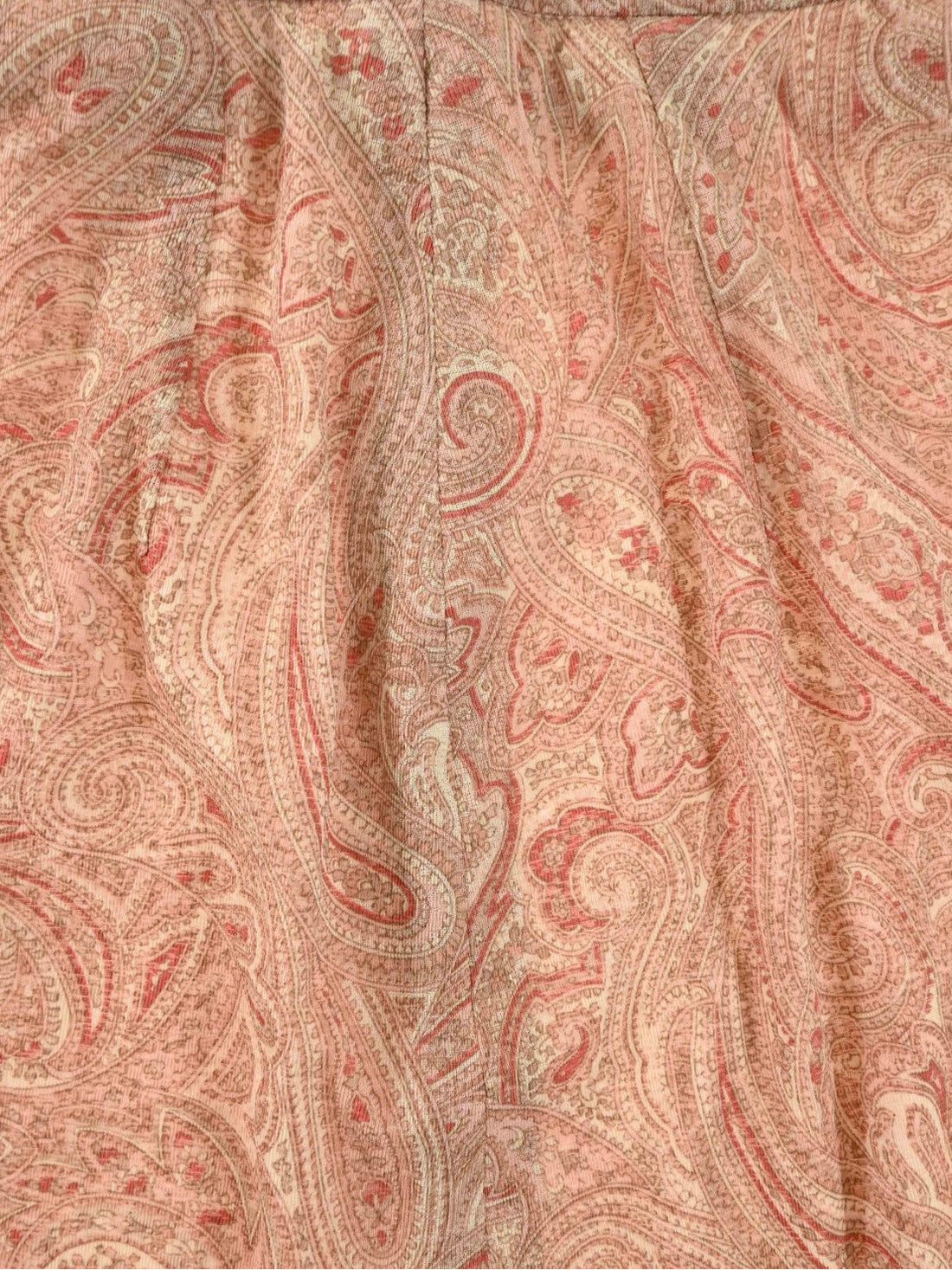 Ava.