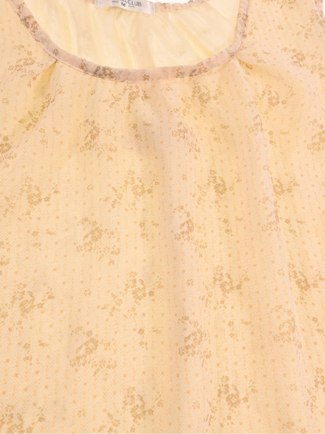 *。✩
