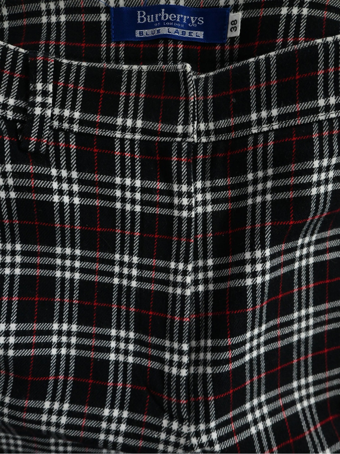 莉々栞