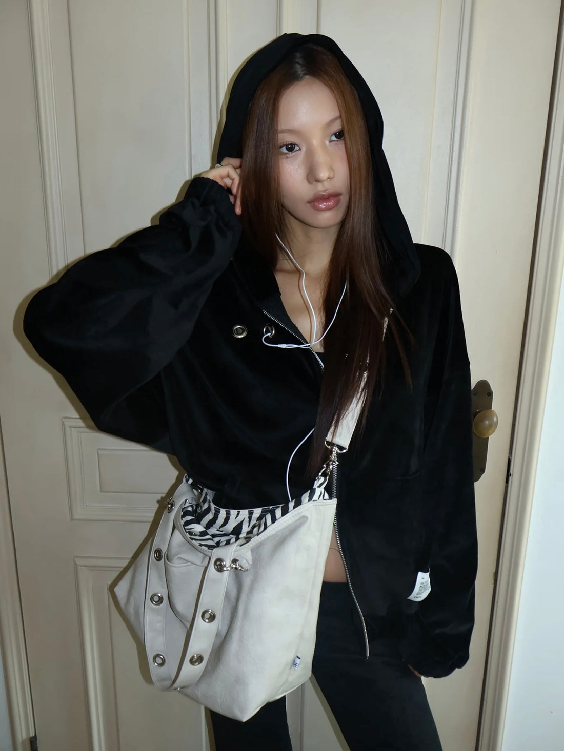 Bellua zip-up hoodie