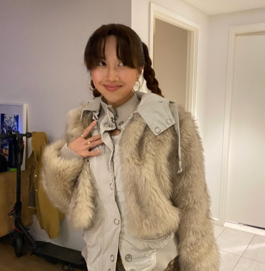 Ava