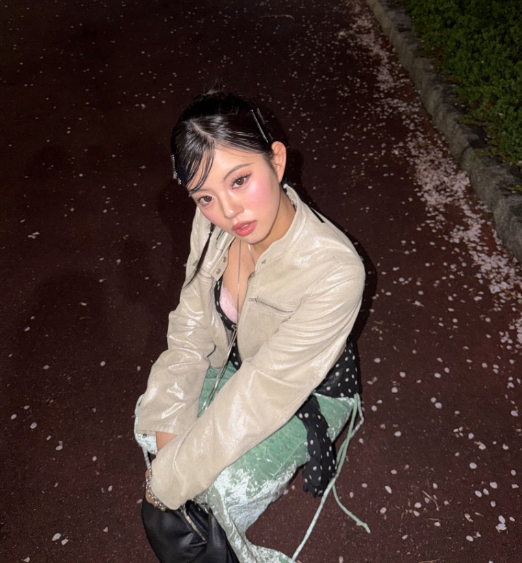 詩真