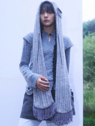 Pocket hoodie muffler
