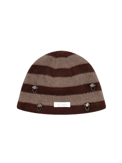Piercing charm beanie