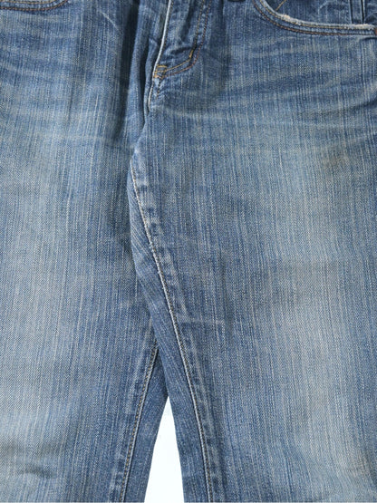 553