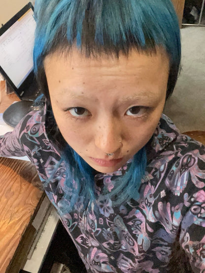 七