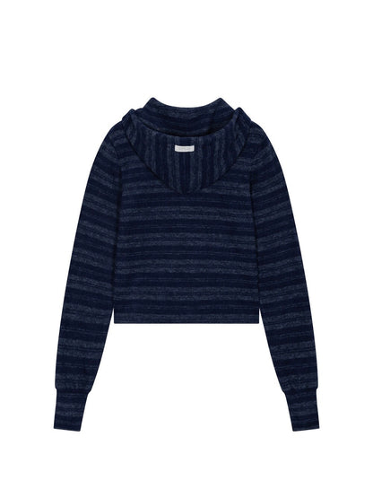 Double string piercing hoodie