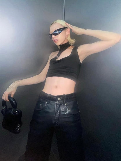 TIGHT