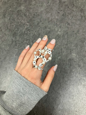 White Flower 3-Ring