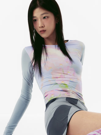 GRAPHIC PRINT LONG SLEEVES